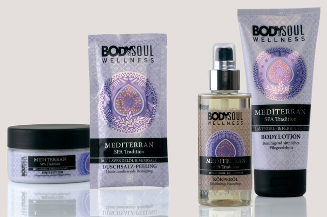 Pots, sachets, flacons et tubes imprimés pour les soins du corps de la ligne Bodysoul.