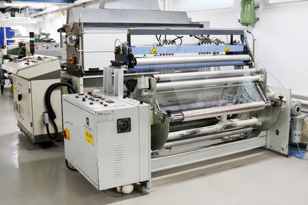 Machine pour la perforation de films
